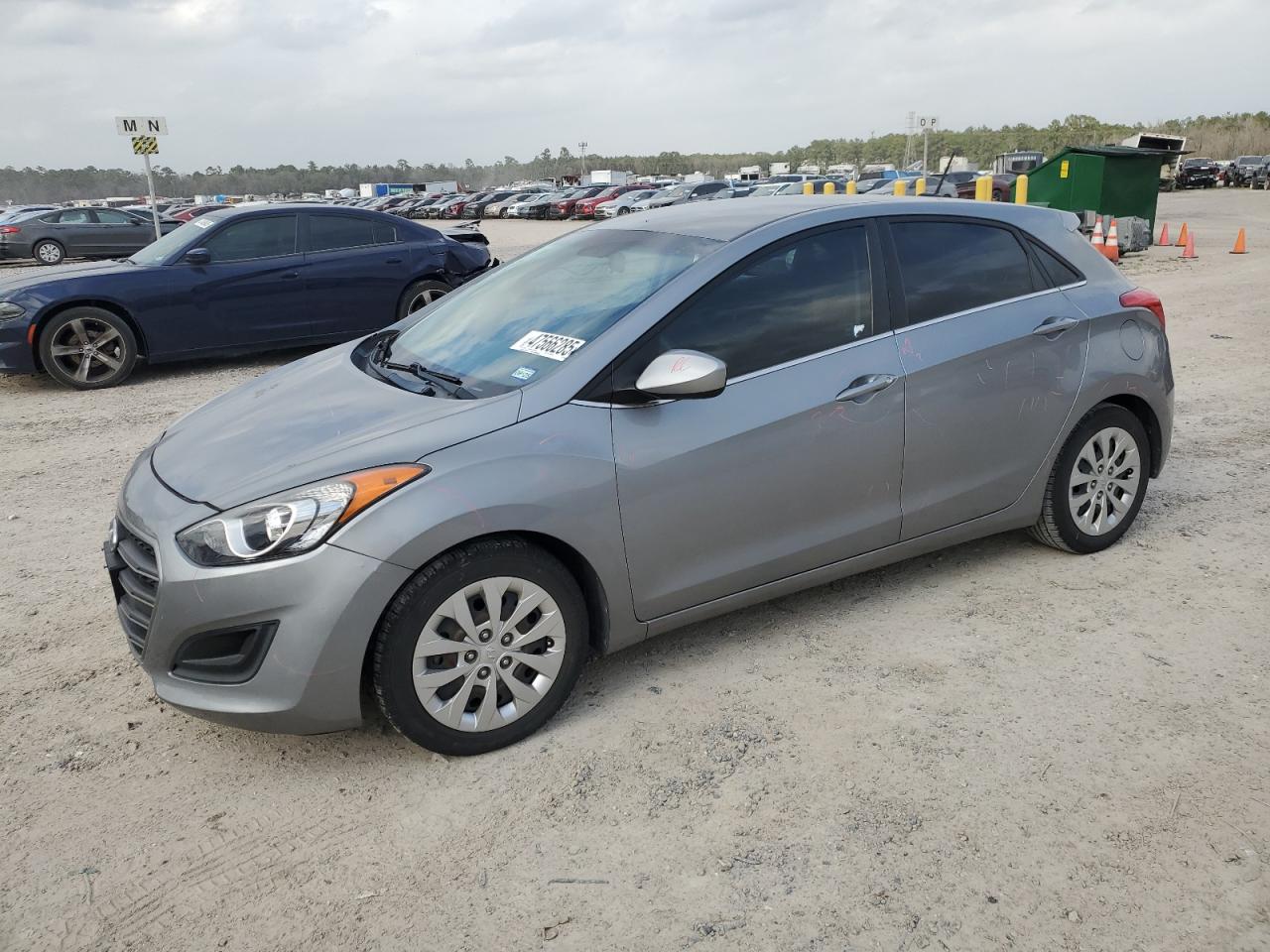 2016 Hyundai Elantra - Image 1