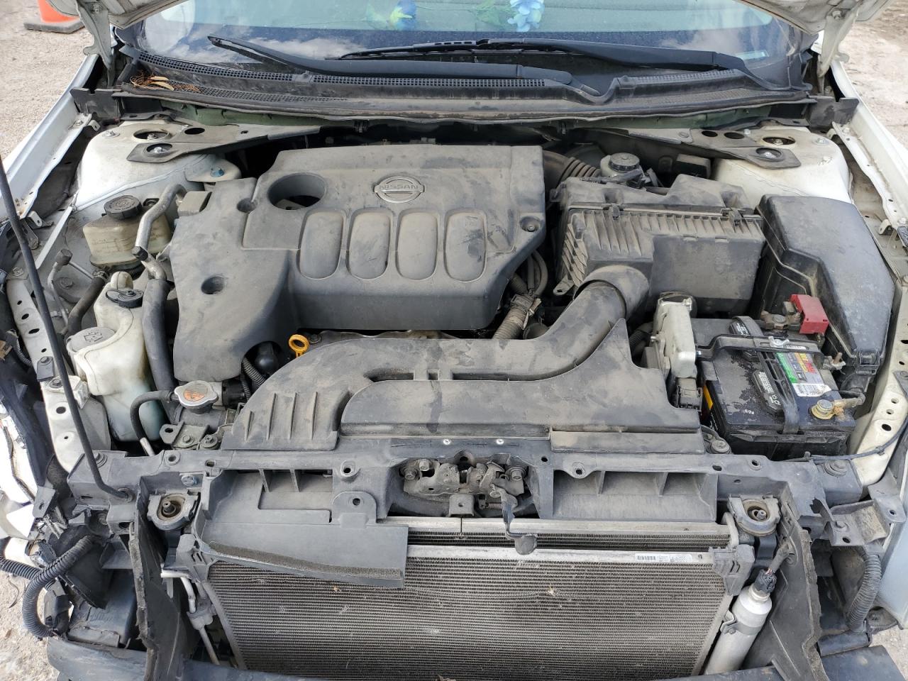 2009 Nissan Altima - Image 11