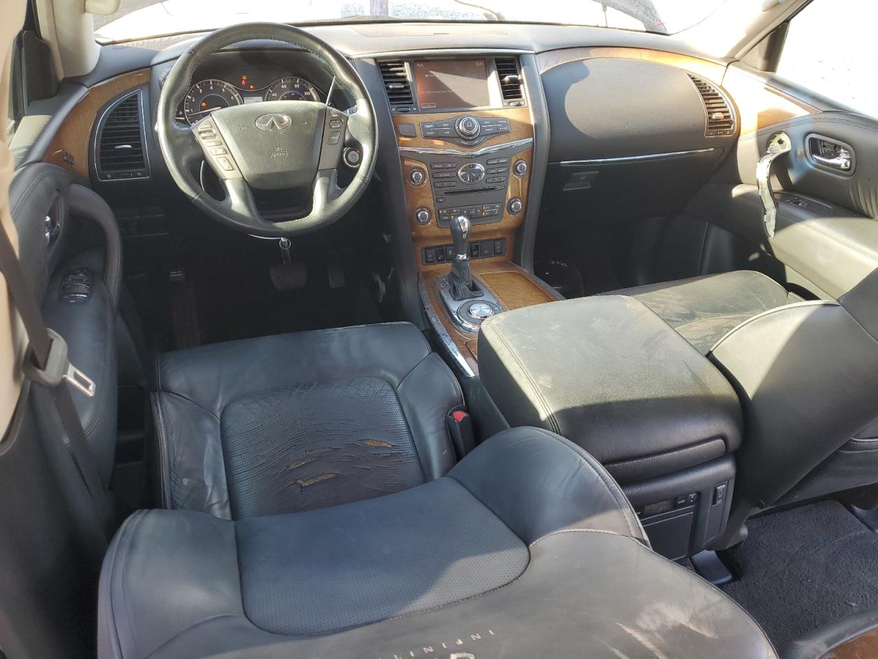 2014 Infiniti QX80 - Image 8