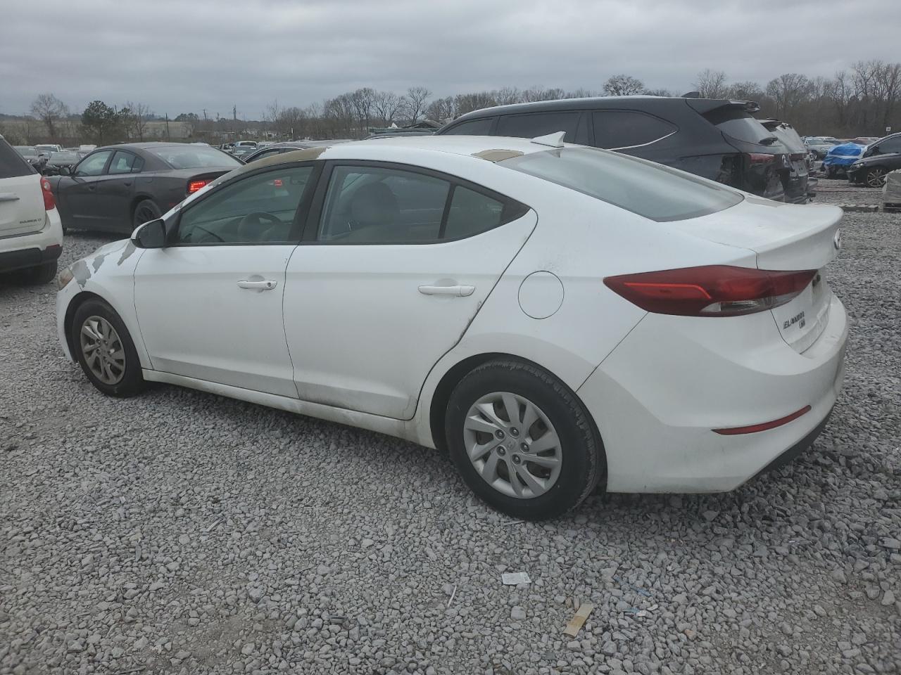2017 Hyundai Elantra - Image 2
