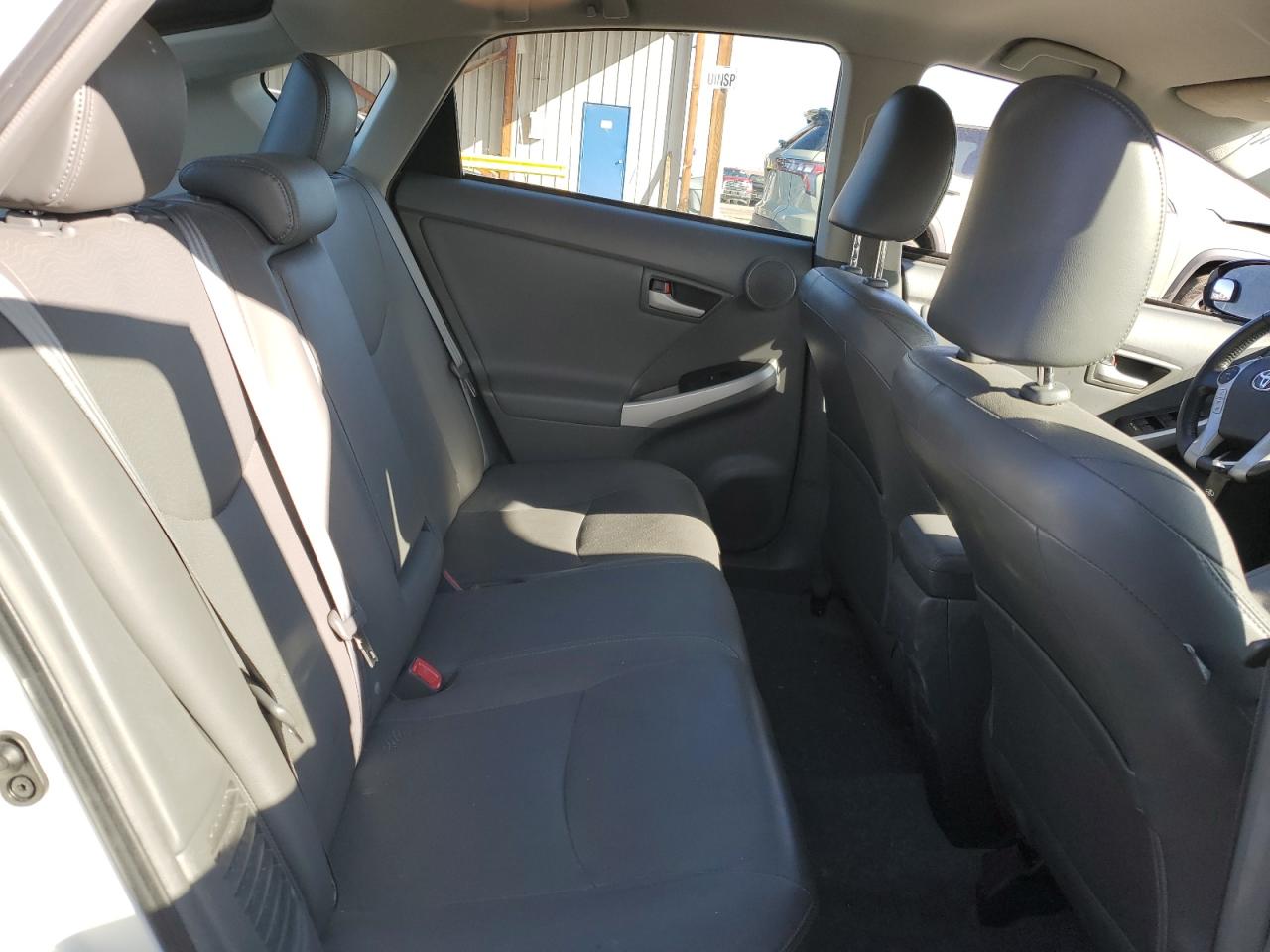 2011 Toyota Prius - Image 10