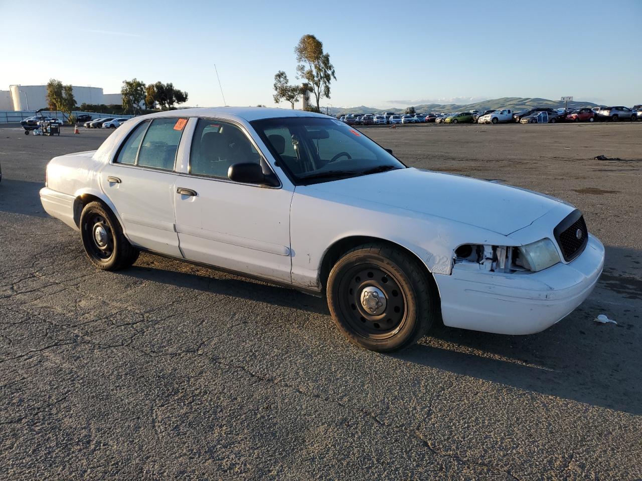 2007 Ford Crown Victoria - Image 4