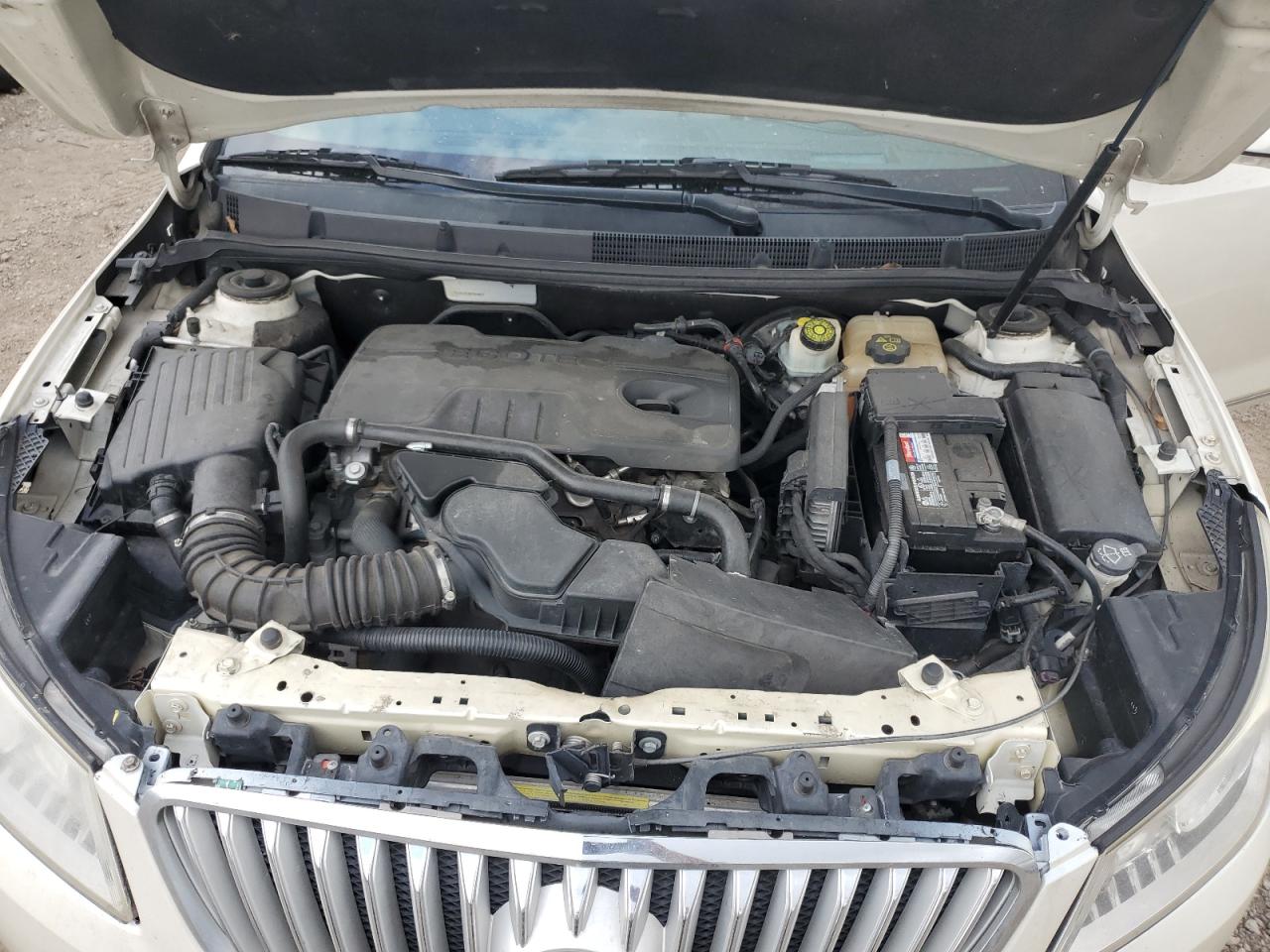 2011 Buick LaCrosse - Image 11