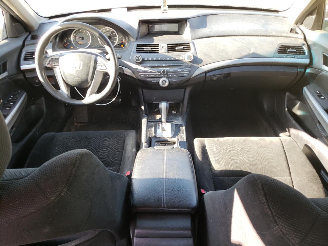 2009 Honda Accord - Image 8