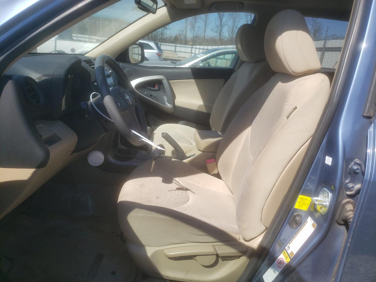 2011 Toyota RAV 4 - Image 7