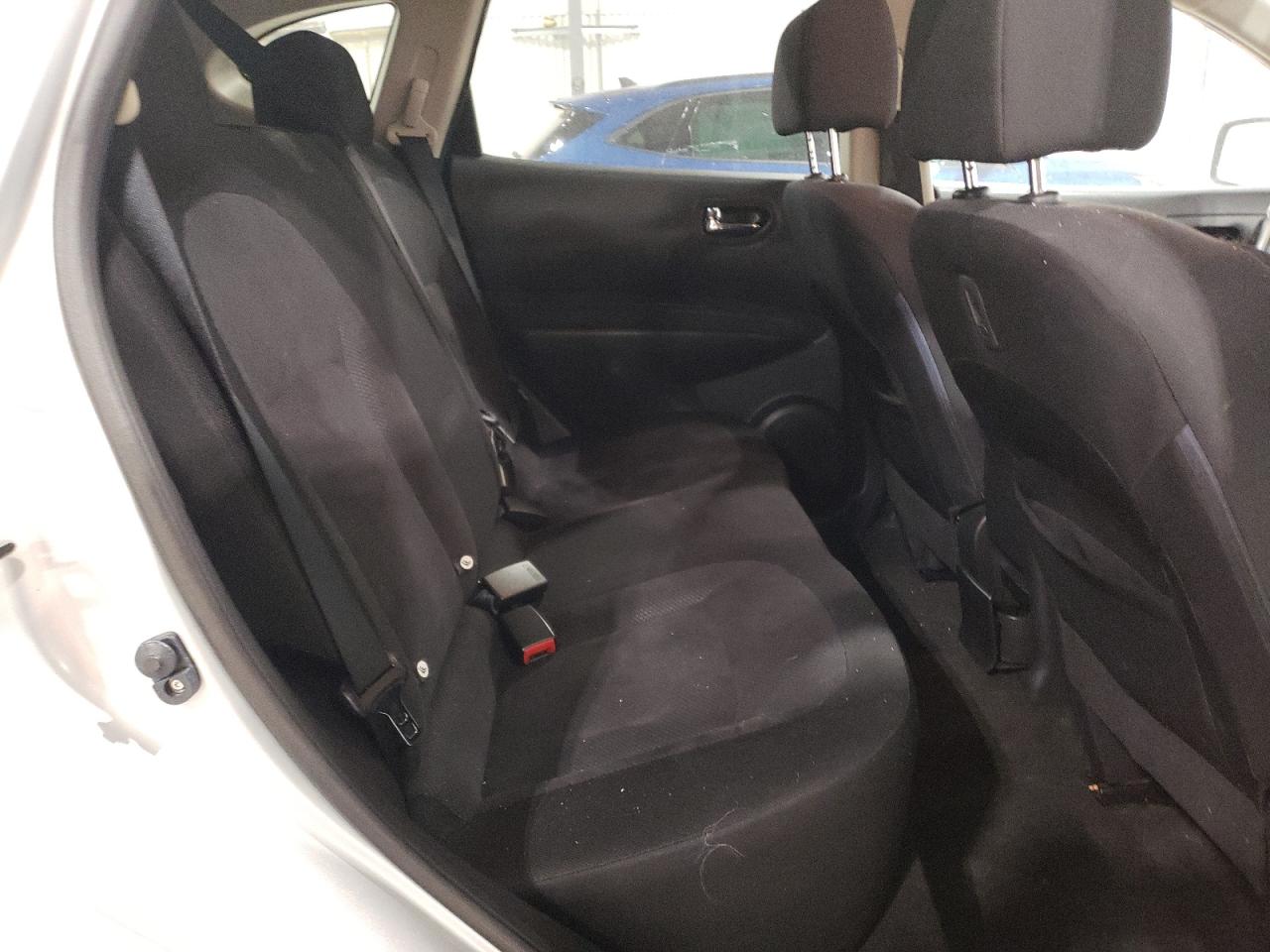 2012 Nissan Rogue - Image 11