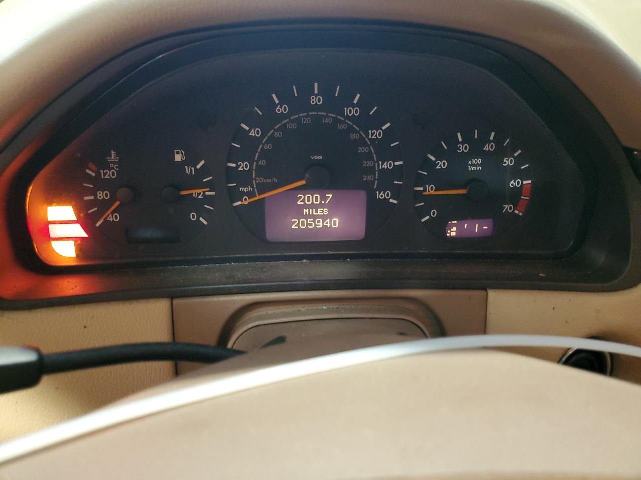 2001 Mercedes-Benz E 320 VIN: WDBJF65J91B339674 Lot: 50374725