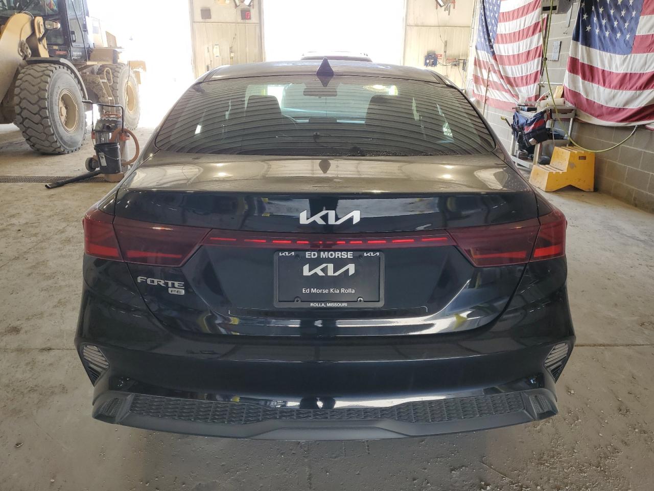 2024 Kia Forte - Image 6