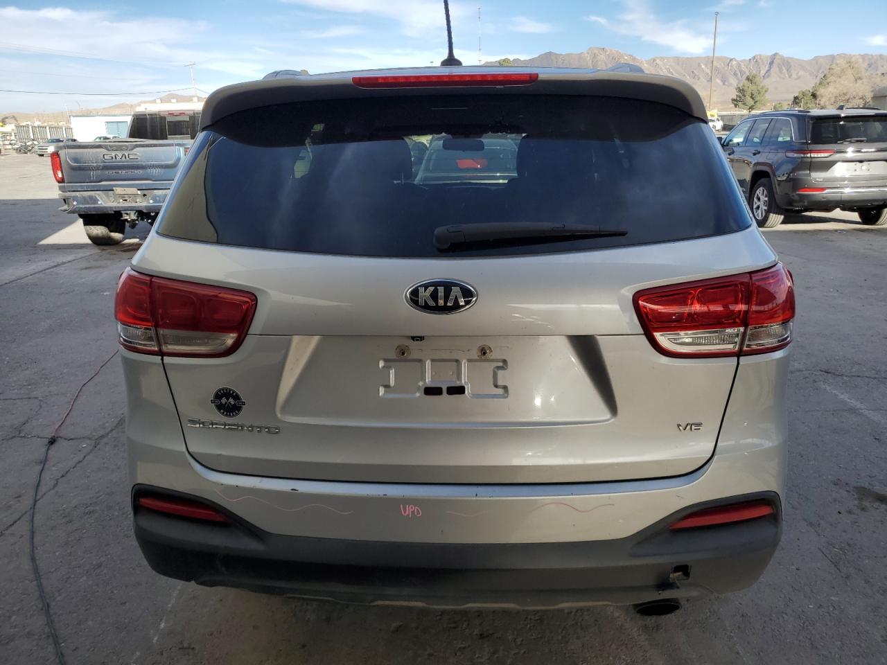 2017 Kia Sorento - Image 6
