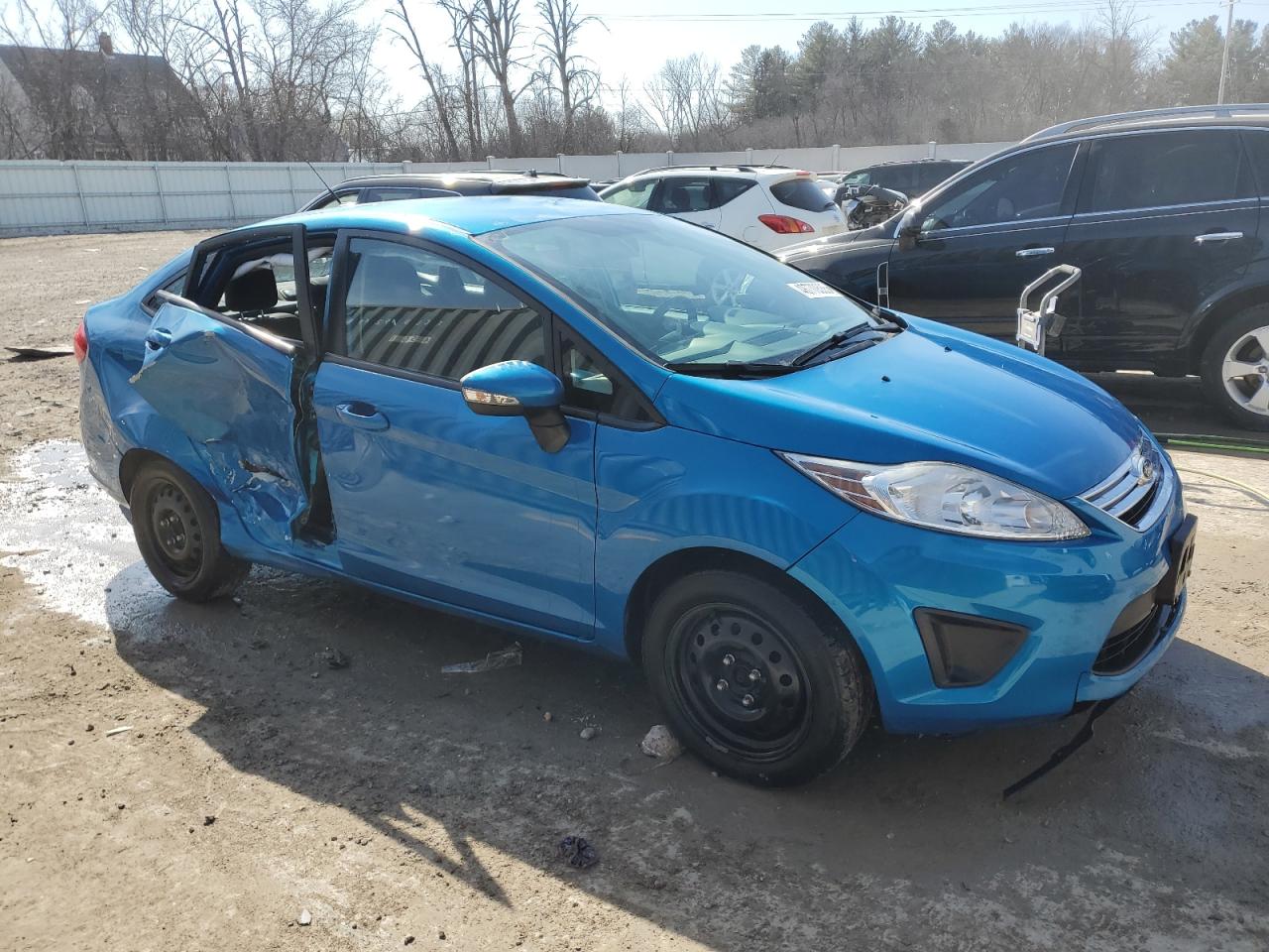 2013 Ford Fiesta - Image 4