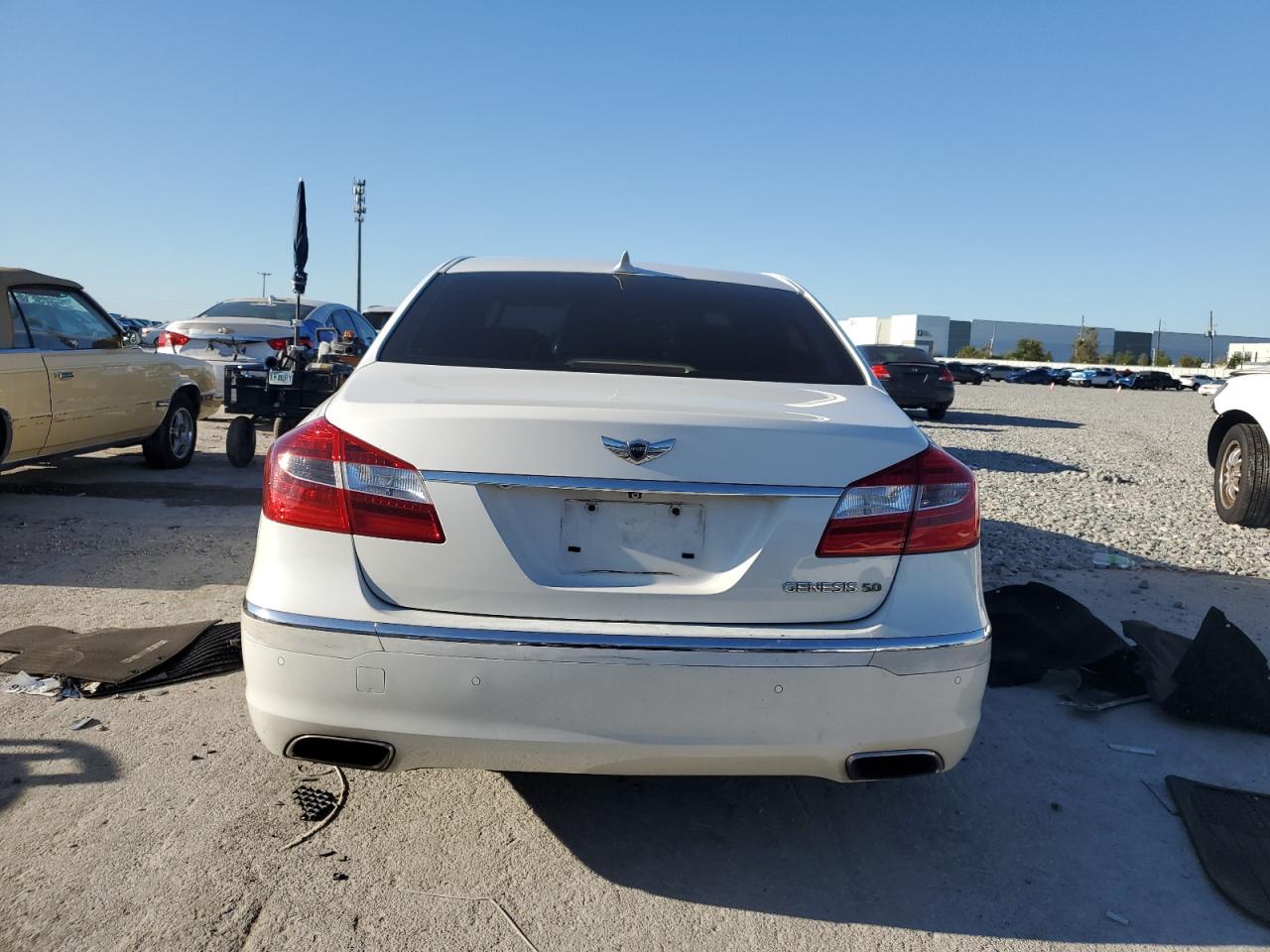 2012 Hyundai Genesis - Image 6