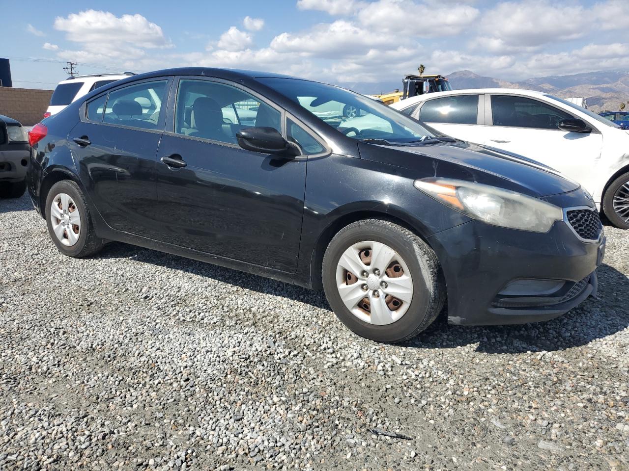2015 Kia Forte - Image 4