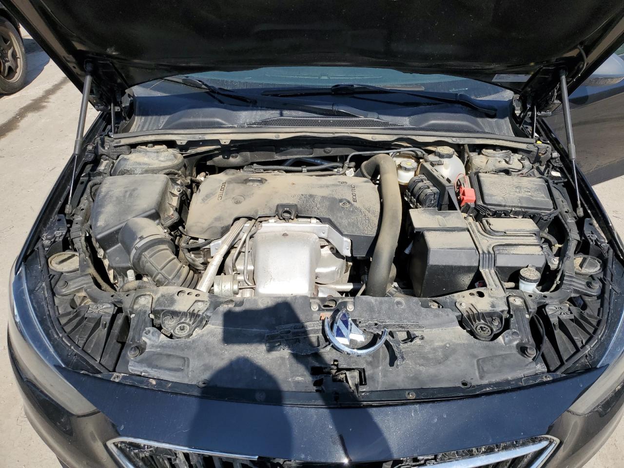 2018 Buick Regal - Image 11