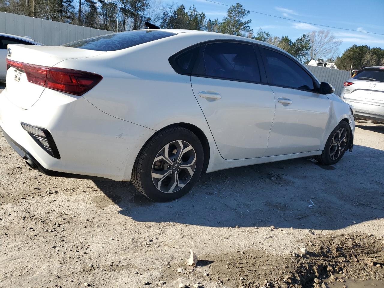 2019 Kia Forte - Image 3