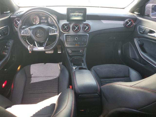  MERCEDES-BENZ CLA-CLASS 2015 Srebrny