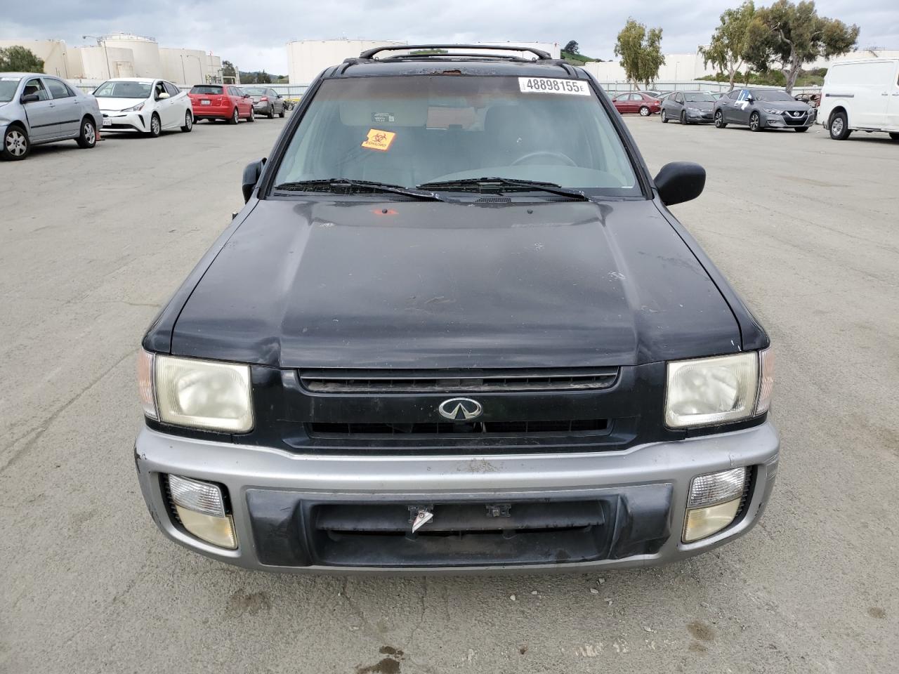 1999 Infiniti QX4 - Image 5
