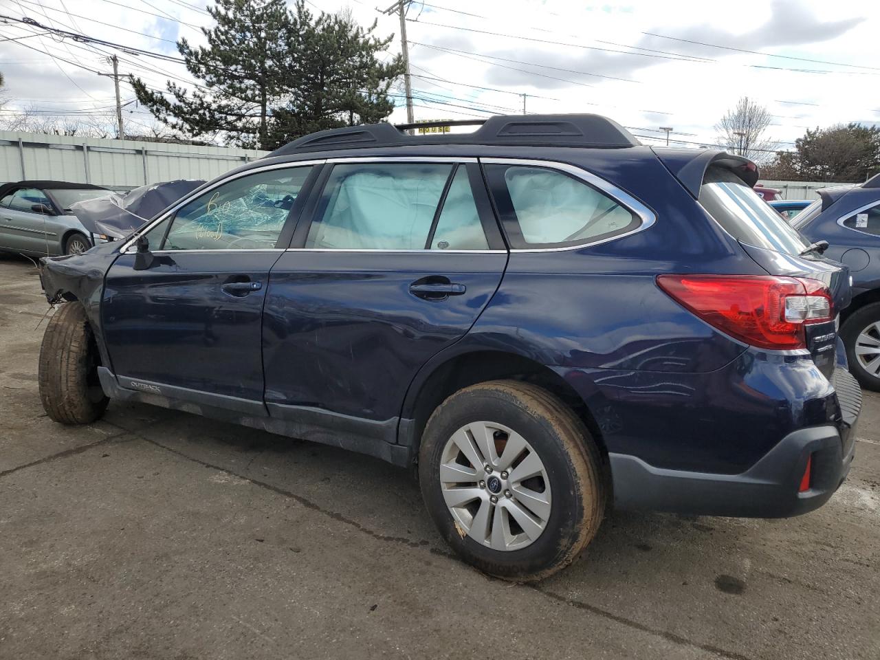 2018 Subaru Outback - Image 2