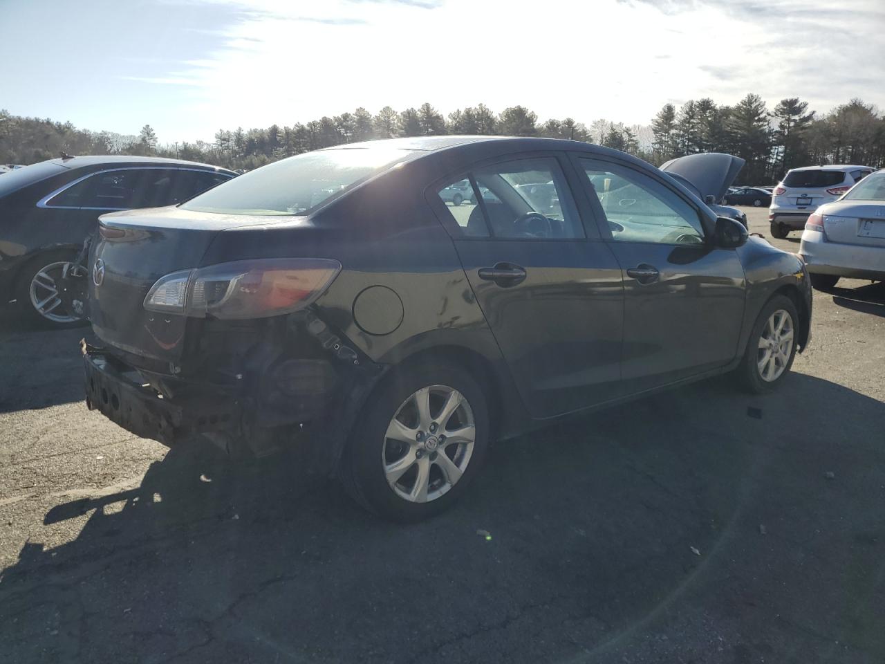 2010 Mazda 3 - Image 3