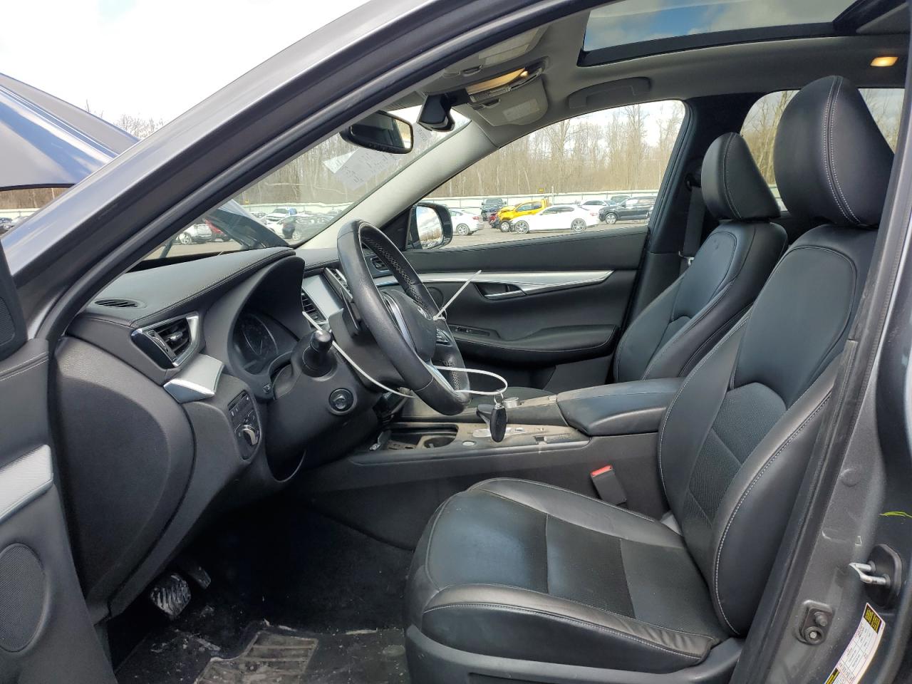 2019 Infiniti QX50 - Image 7