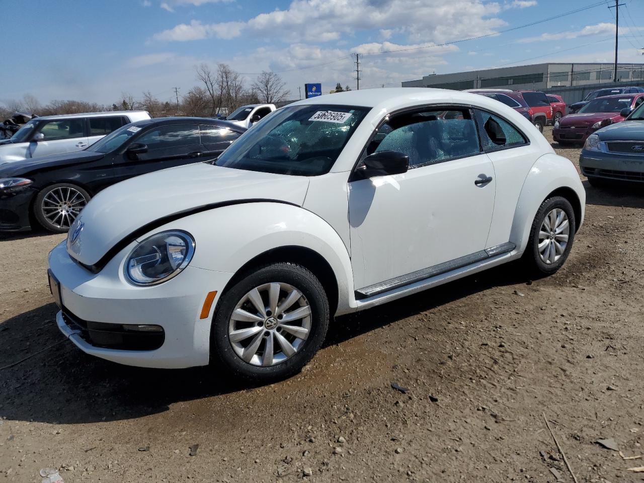 2015 Volkswagen Beetle 1.8T for Sale in Chicago Heights, IL - Front End