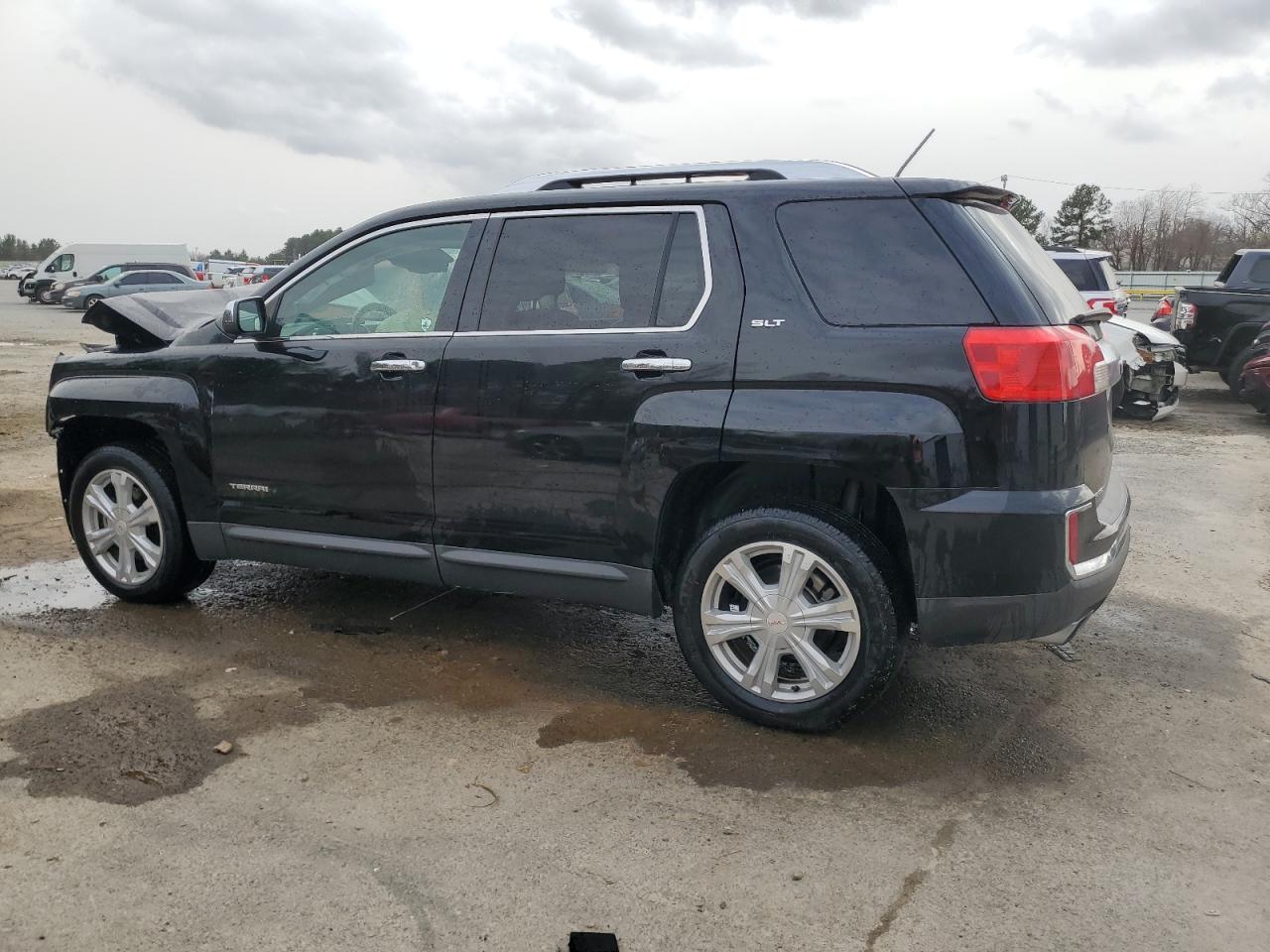 2017 GMC Terrain - Image 2