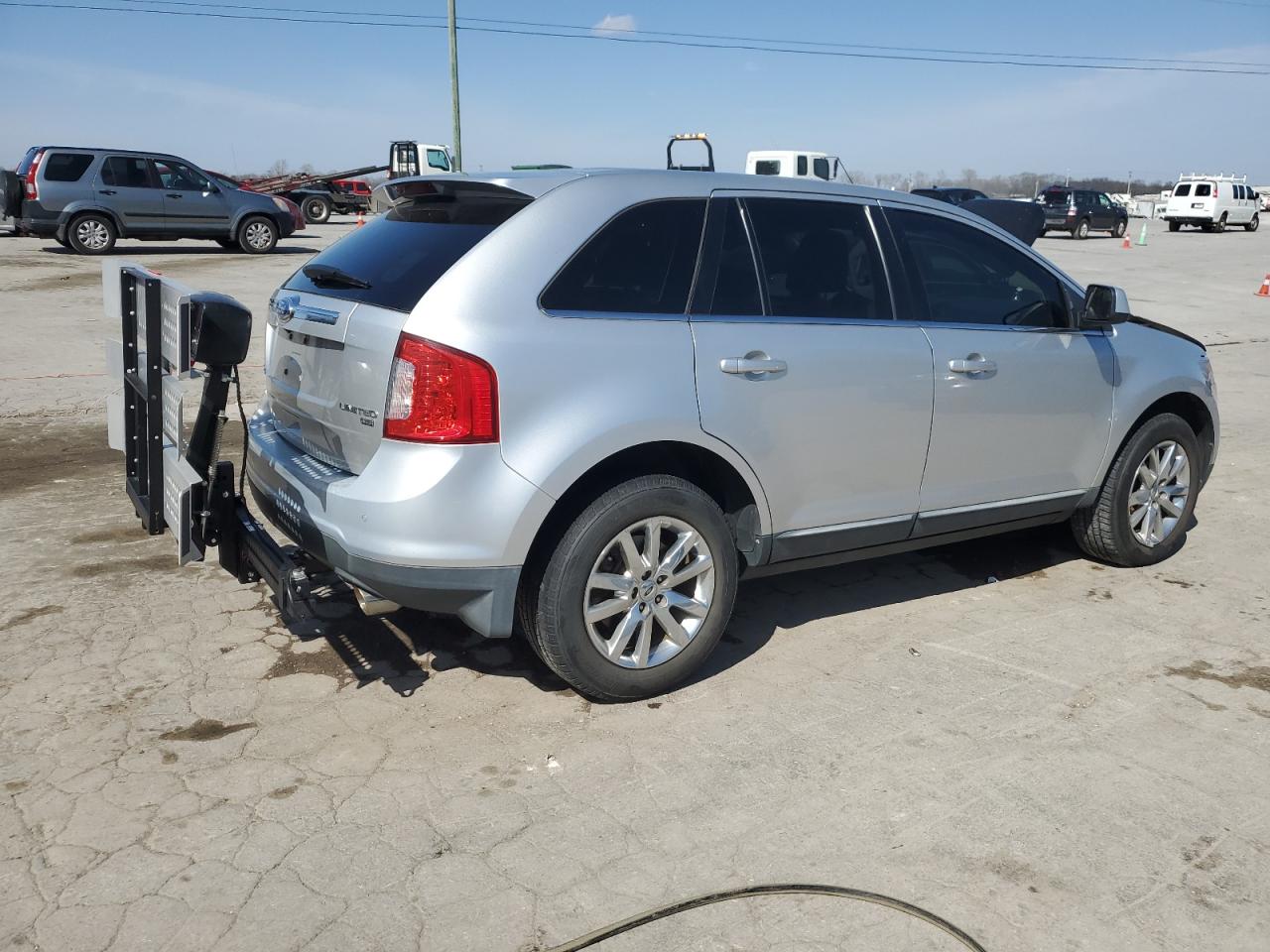 2011 Ford Edge - Image 3