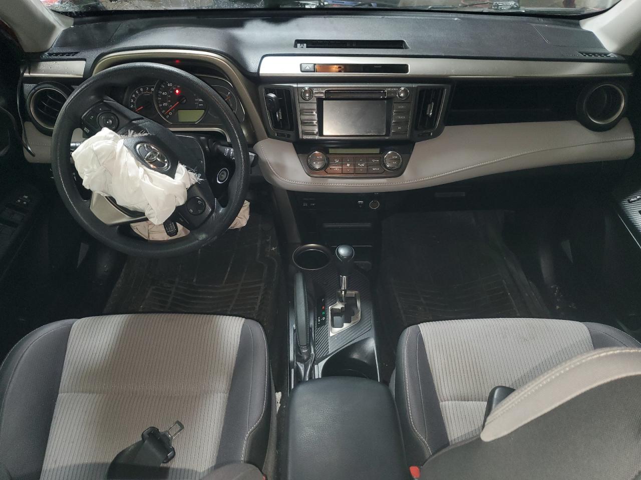 2015 Toyota RAV 4 - Image 8