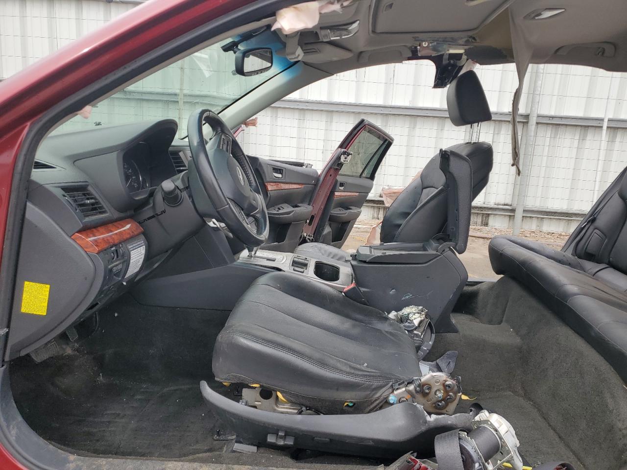 2012 Subaru Outback - Image 7