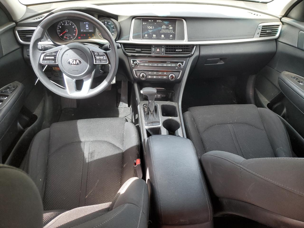 2020 Kia Optima - Image 8