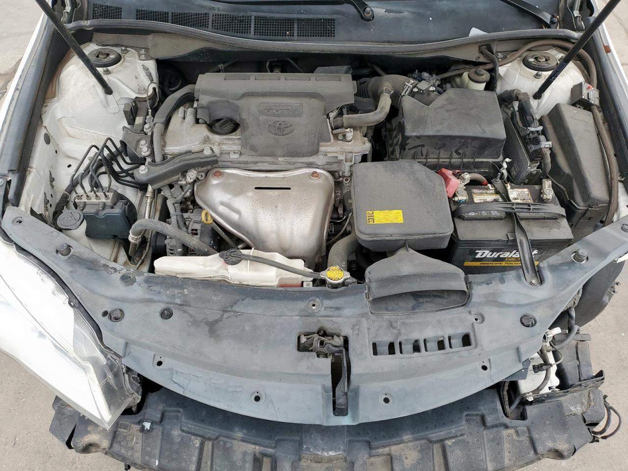 2015 Toyota Camry - Image 11