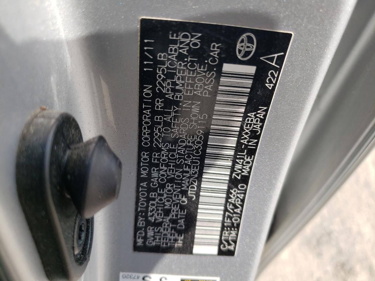 2012 Toyota Prius - Image 13