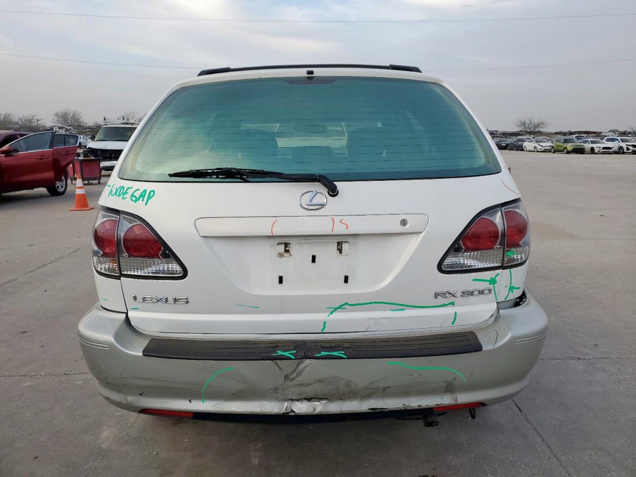 2002 Lexus RX - Image 6