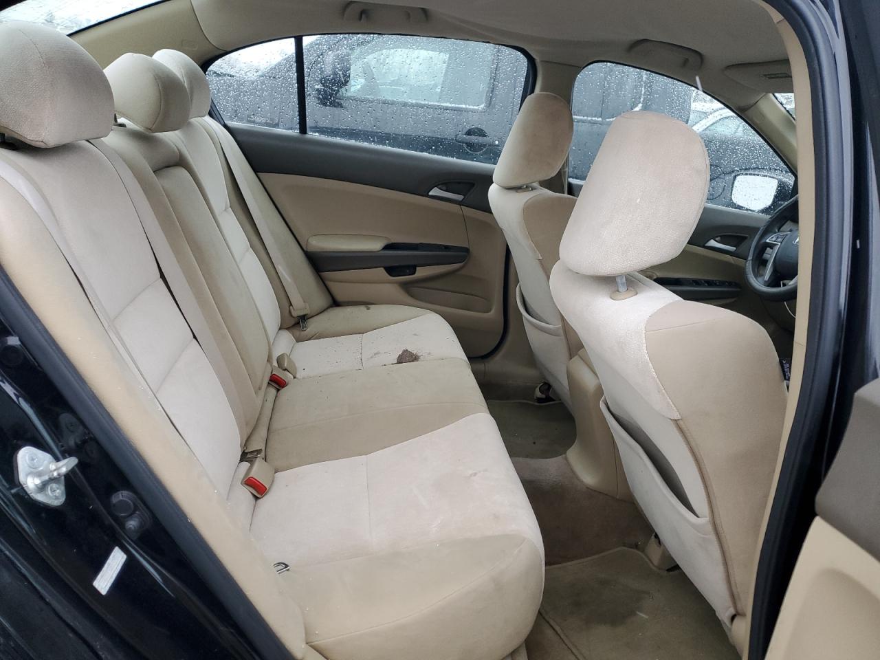 2010 Honda Accord - Image 10