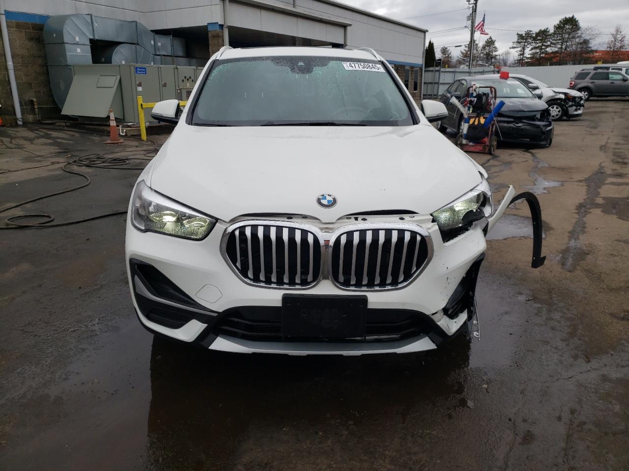 2022 BMW X1 - Image 5