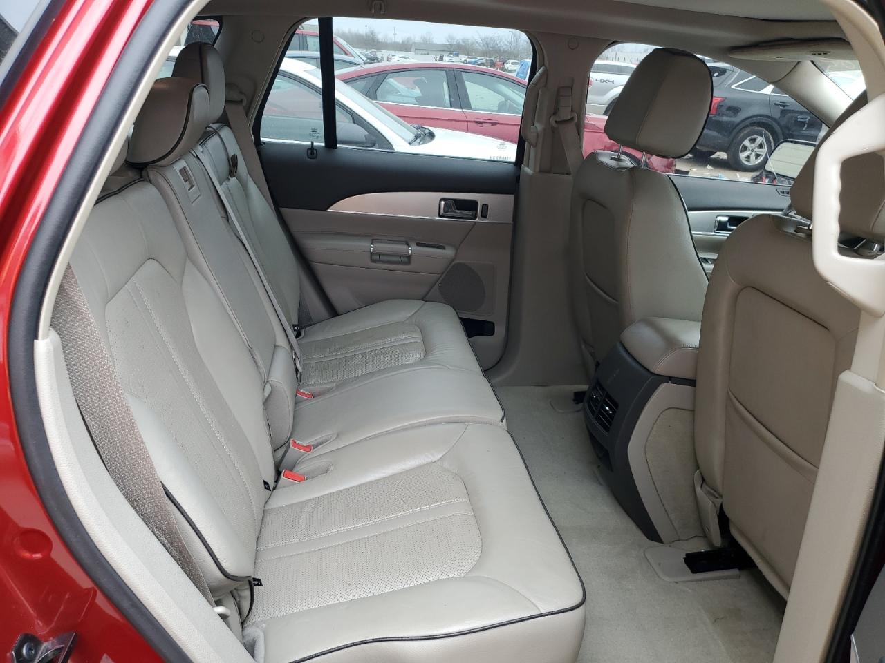 2013 Lincoln MKX - Image 11