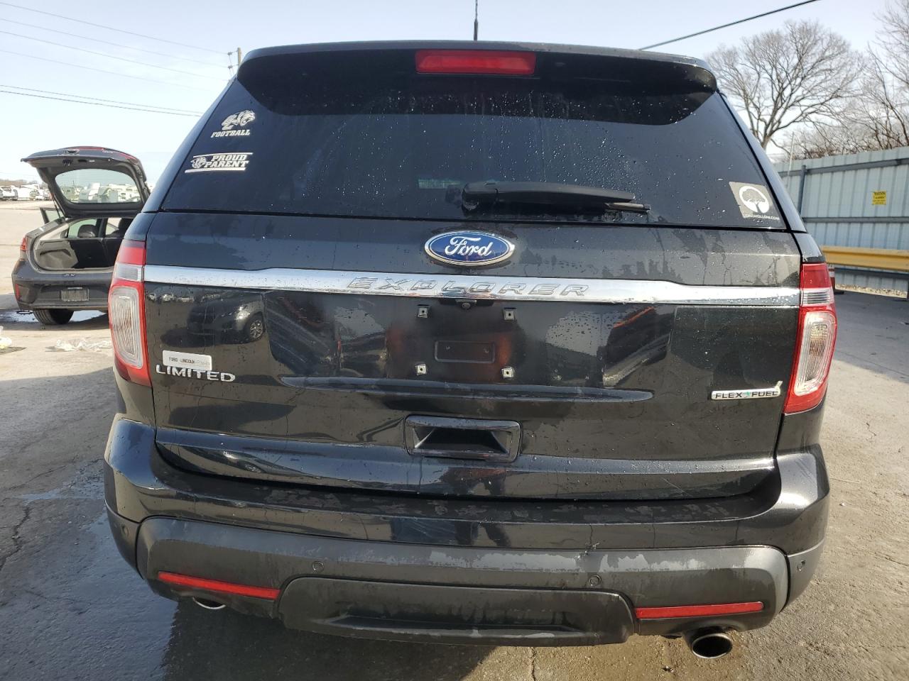 2015 Ford Explorer - Image 6