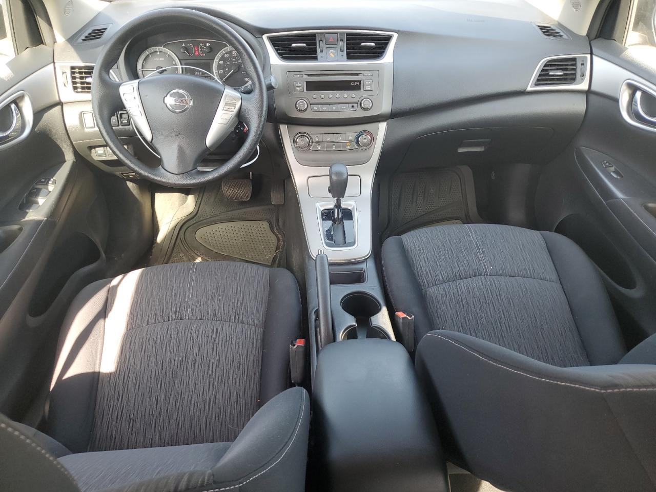 2014 Nissan Sentra - Image 8
