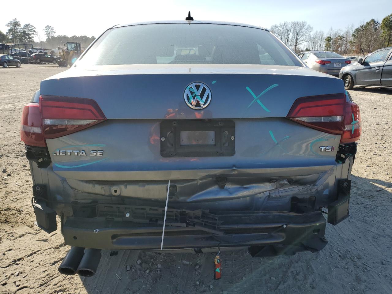 2017 Volkswagen Jetta - Image 6