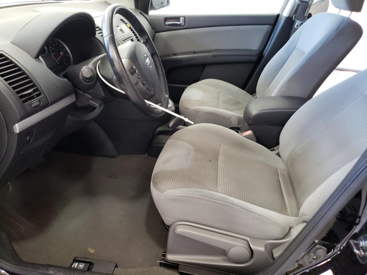 2011 Nissan Sentra - Image 7