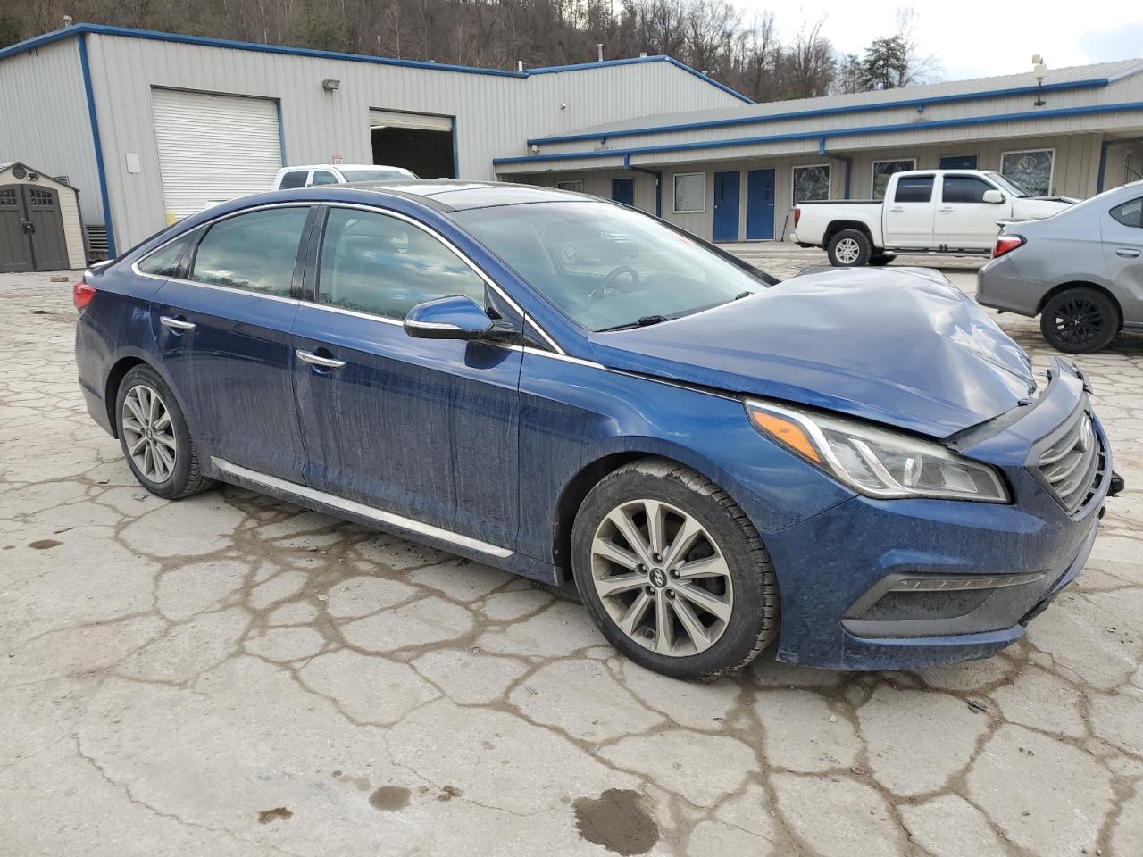 2016 Hyundai Sonata - Image 4