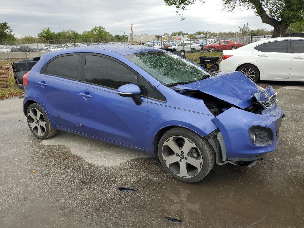2013 Kia Rio - Image 4