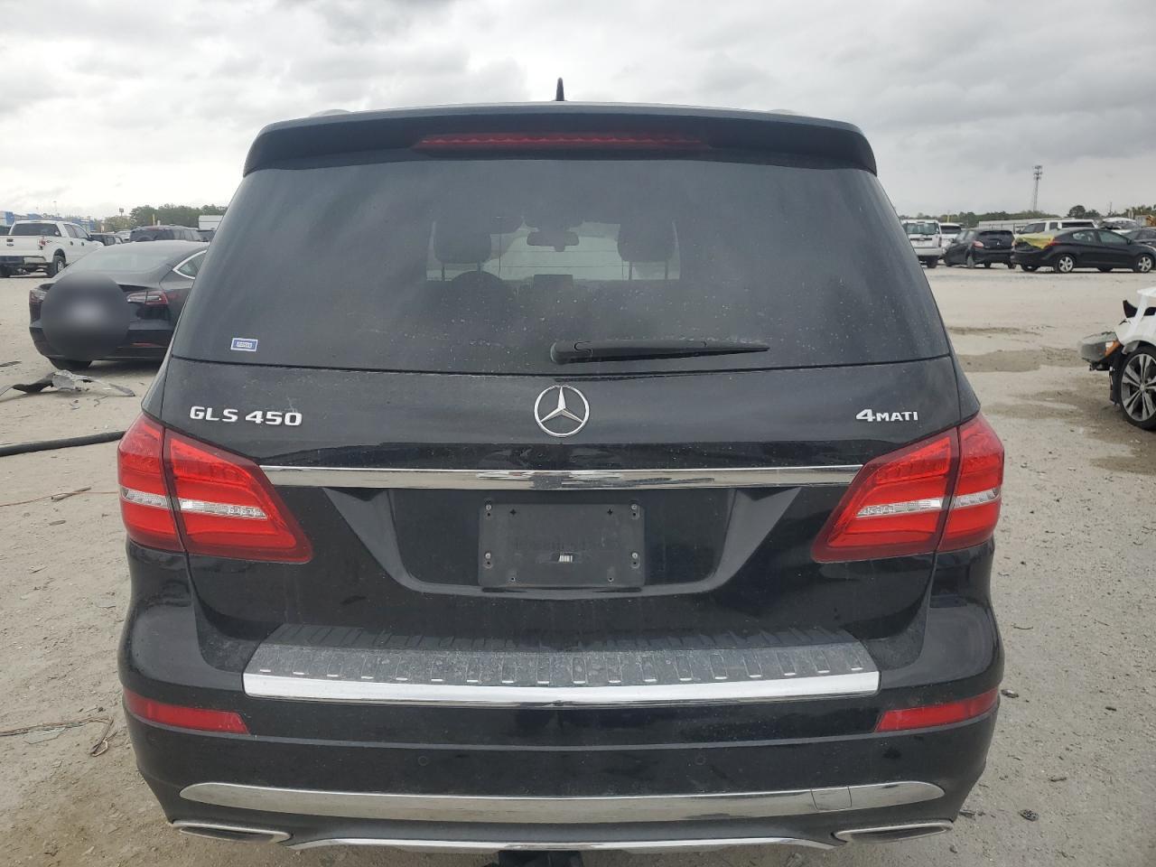 4JGDF6EE3JB073906 2018 Mercedes-Benz Gls 450 4Matic