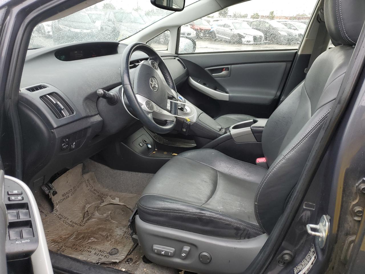 2013 Toyota Prius - Image 7