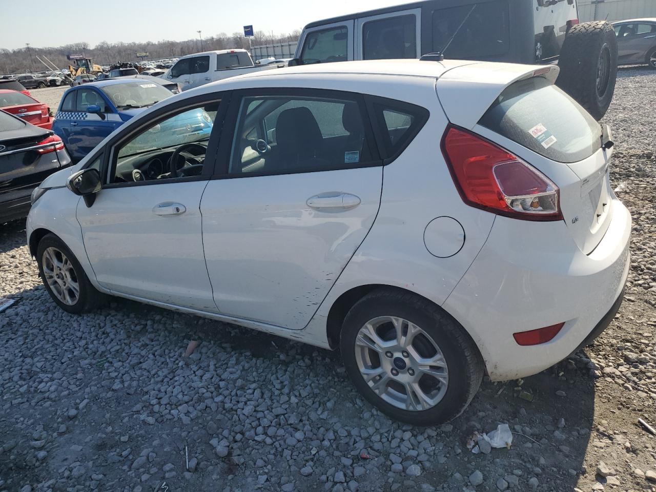 2015 Ford Fiesta - Image 2