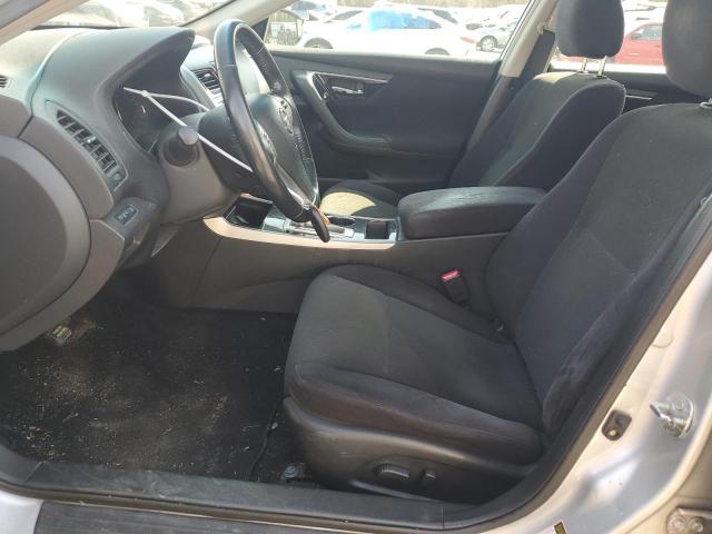 Sedans NISSAN ALTIMA 2013 Srebrny