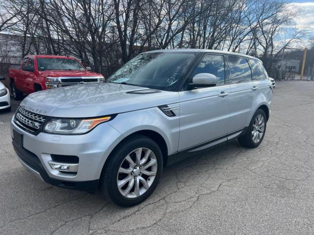 2015 Land Rover Range Rover - Image 2