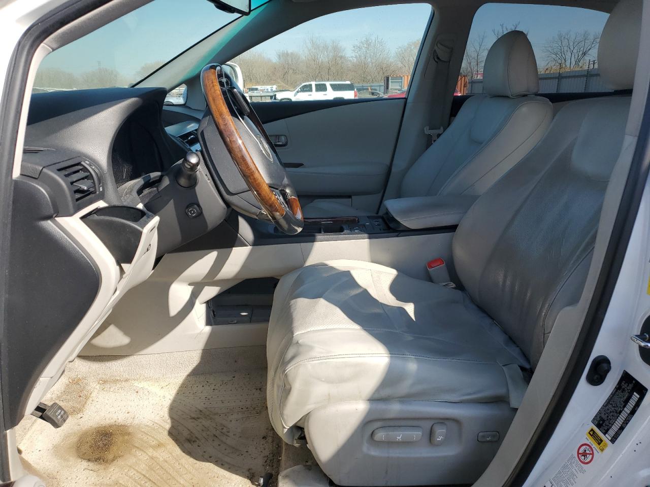 2011 Lexus RX - Image 7