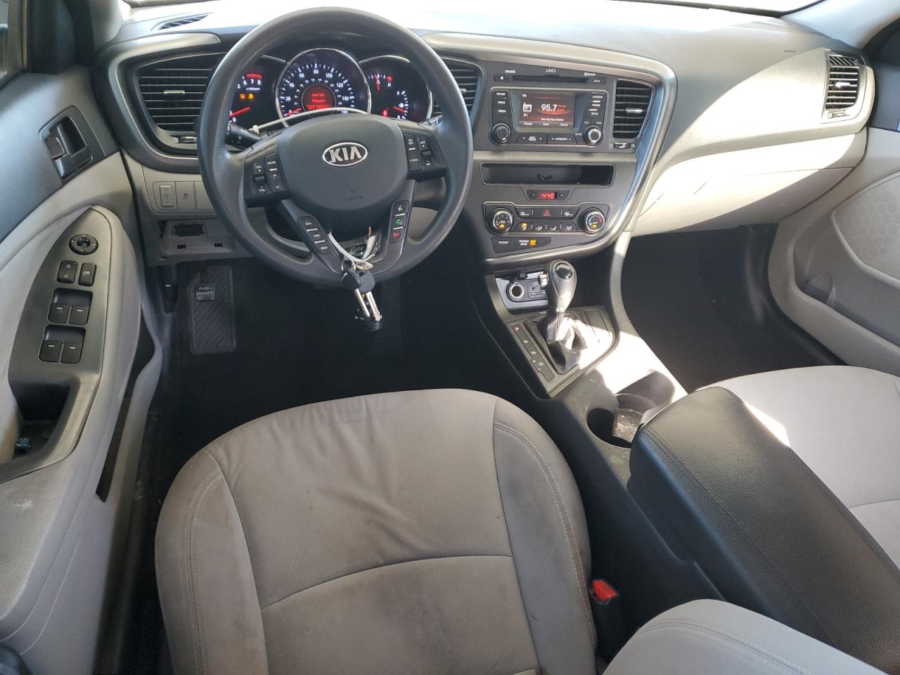 2013 Kia Optima - Image 8