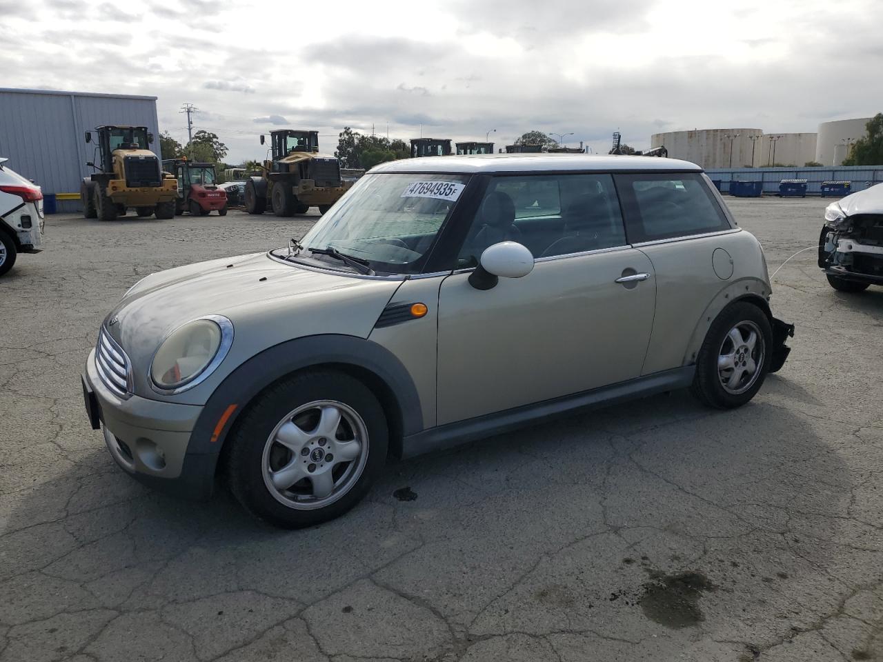 2009 MINI Cooper - Image 1