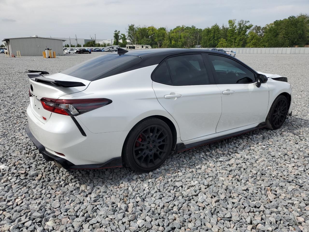 4T1KZ1AK3RU091111 TOYOTA CAMRY 2024